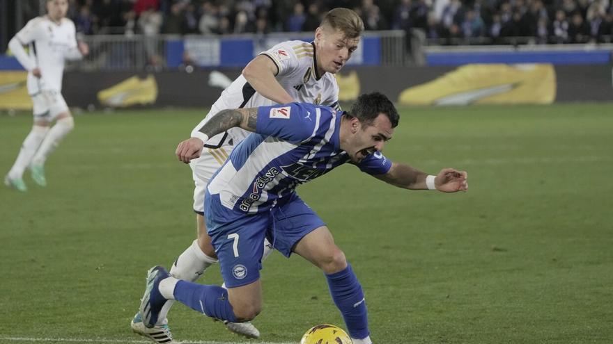 El 1x1 del Alavés ante el Real Madrid: Sola, un error determinante