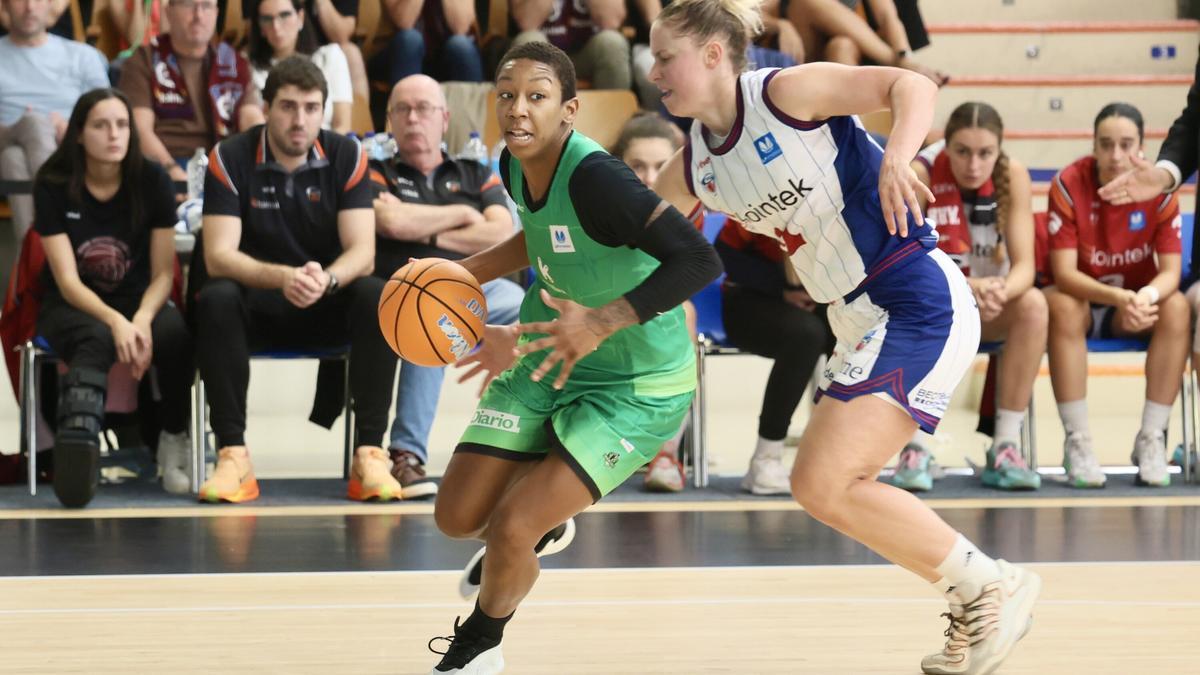 En imágenes: El Araski impone su ley en el derbi vasco (58-55)