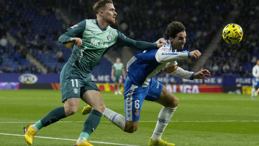 El 1x1 del Alavés ante el Espanyol: Toni Martínez, suma y sigue