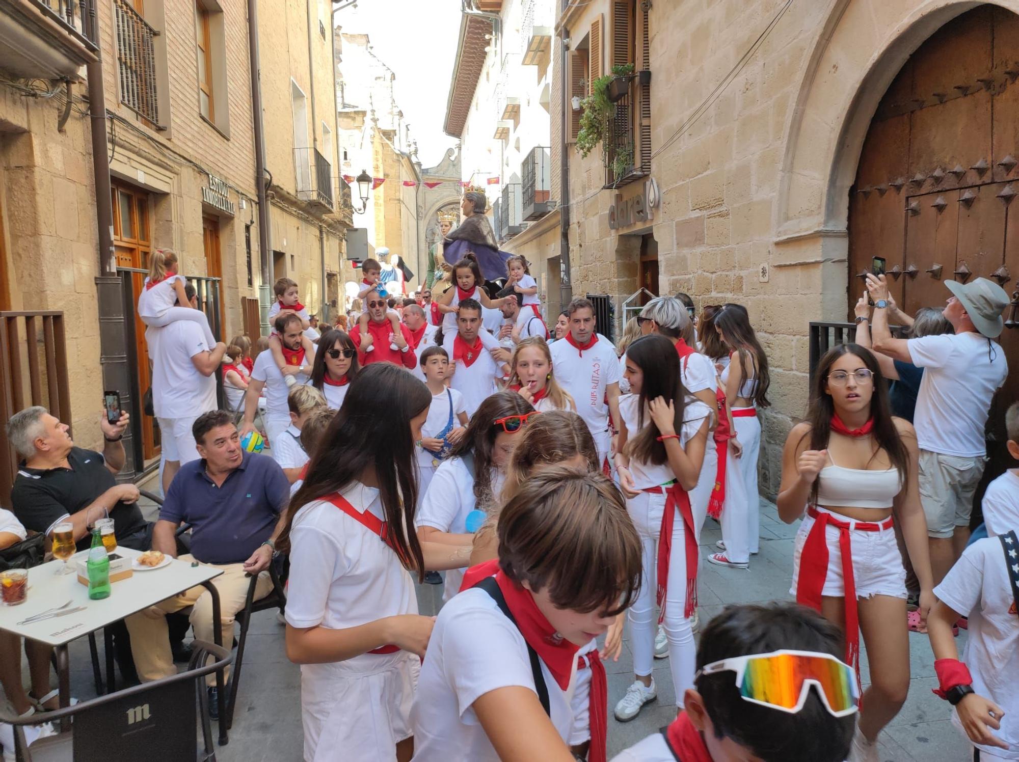 Fotos del cohete de fiestas de Viana 2025