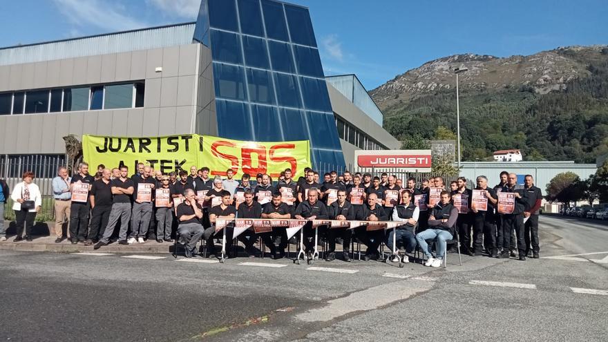 Las plantillas de Juaristi y Airtek de Azkoitia piden un plan que evite su cierre
