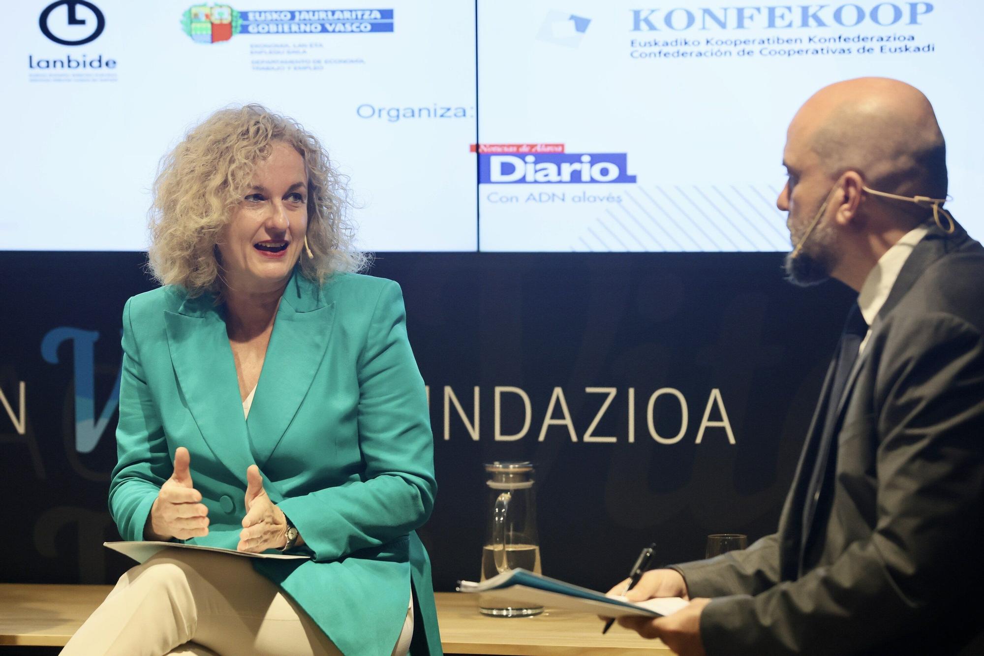 En imágenes: DNA aborda la situación del mercado laboral en Álava