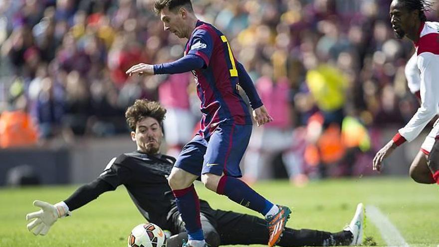Goleada y asalto al liderato