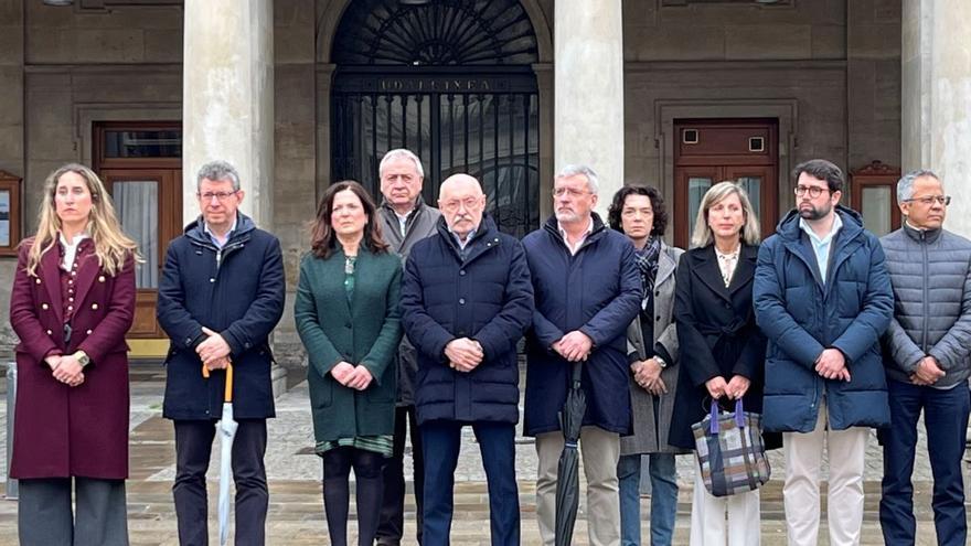 Vitoria se une en silencio a las concentraciones en recuerdo de los atentados del 11M