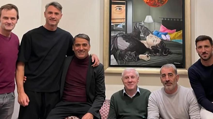 El emotivo recibimiento de varios exleones a Luis Fernández