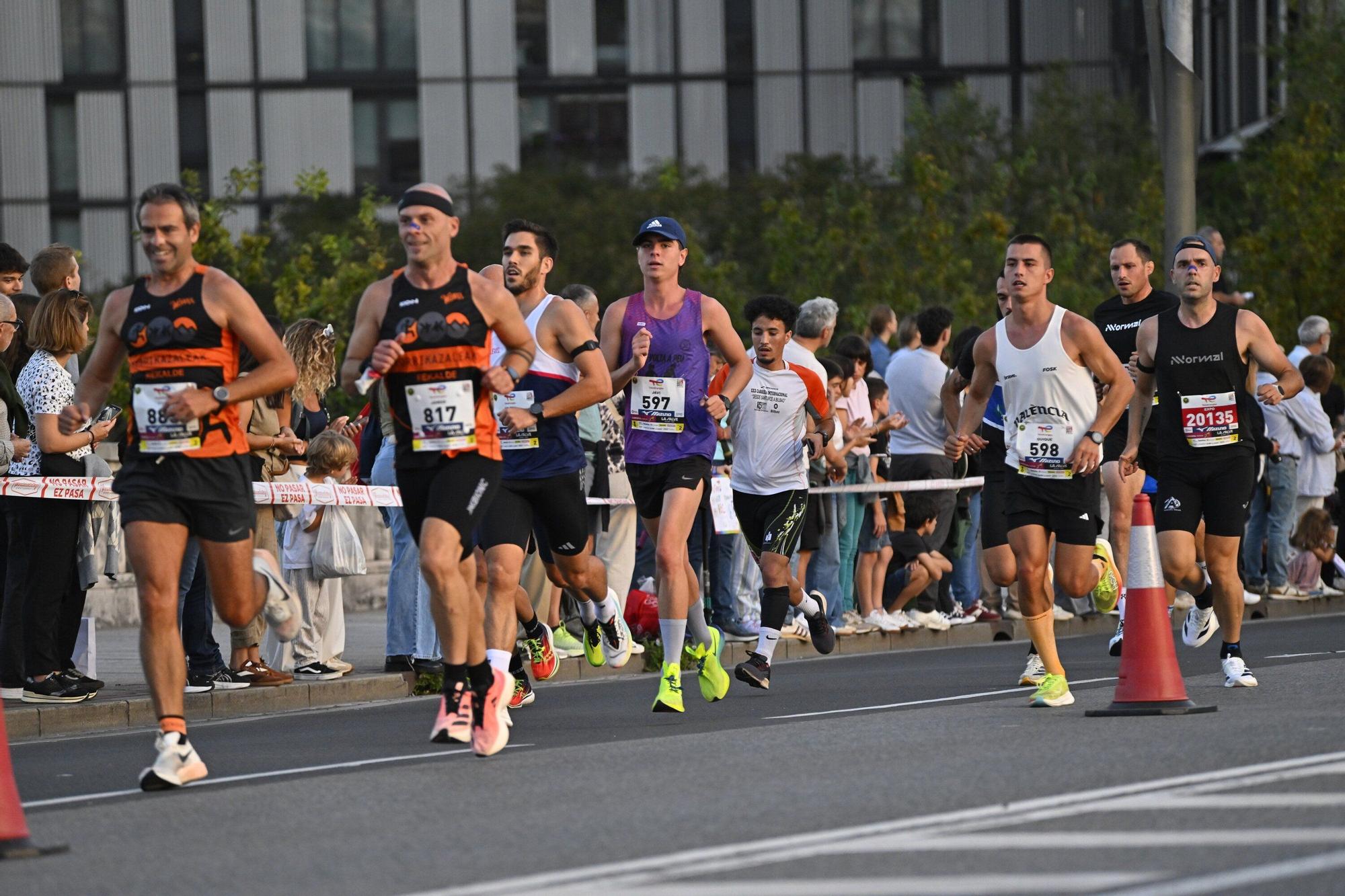 El Bilbao Night Marathon, en imágenes