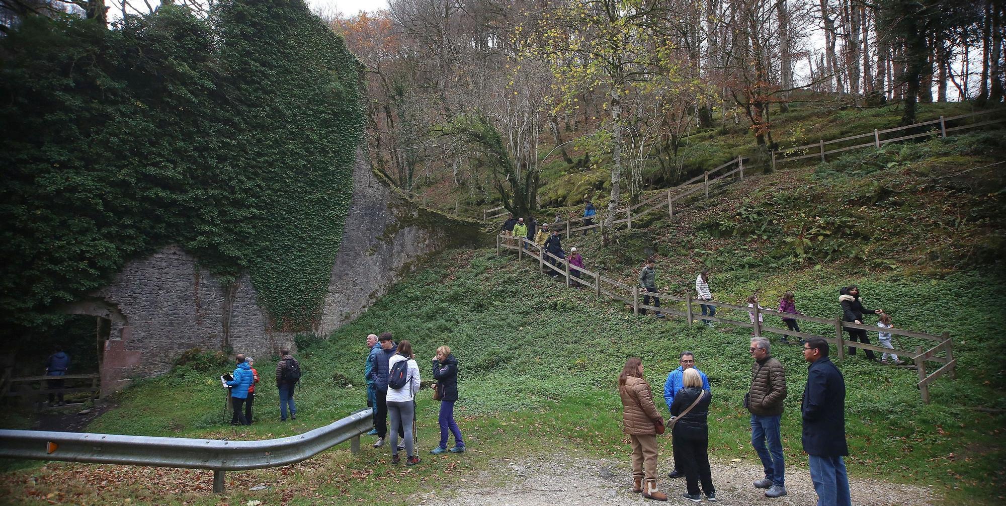 Domingo de otoño en la Real Fábrica de Municiones de Eugi