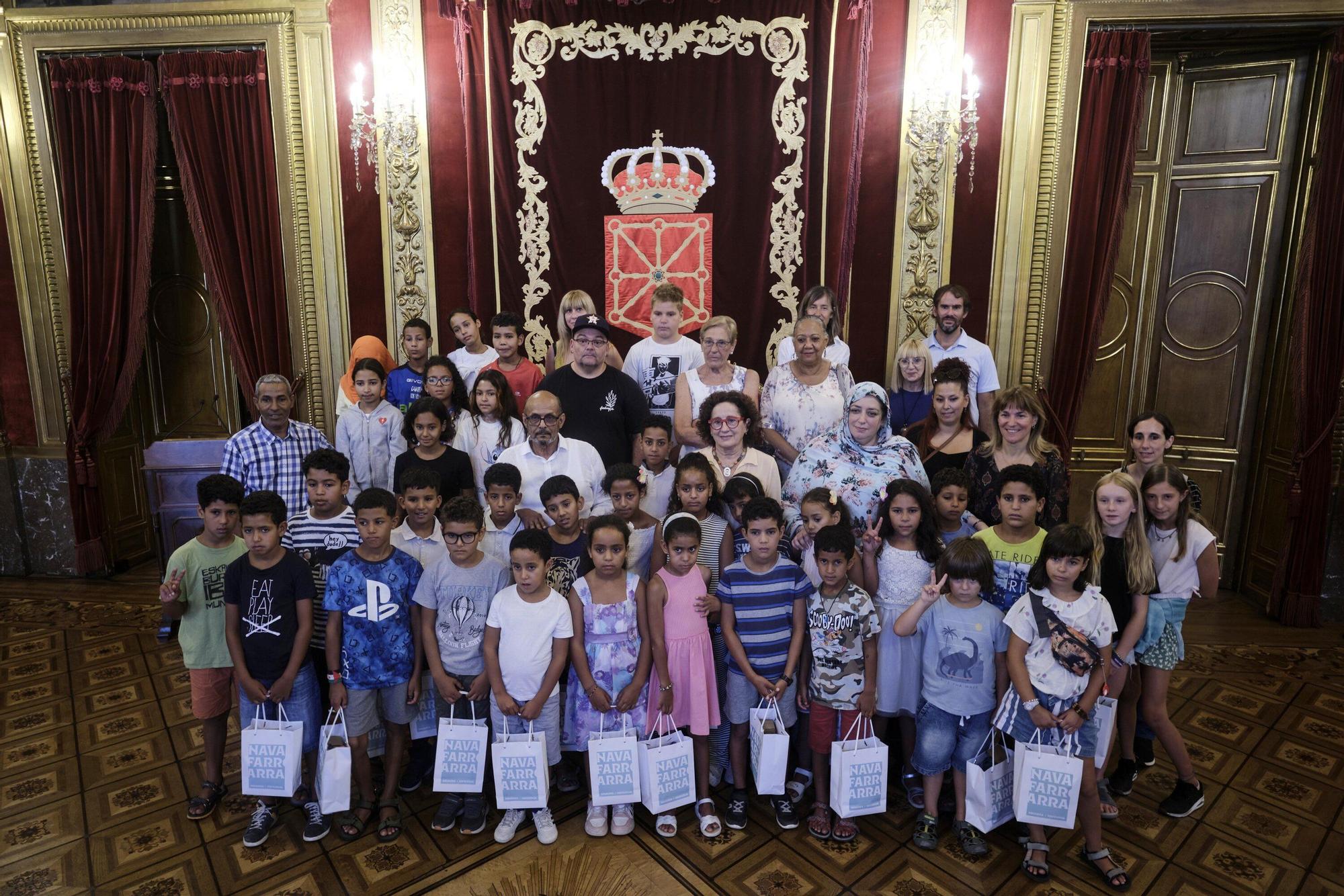 Recepción y despedida de niños saharauis acogidos en Navarra