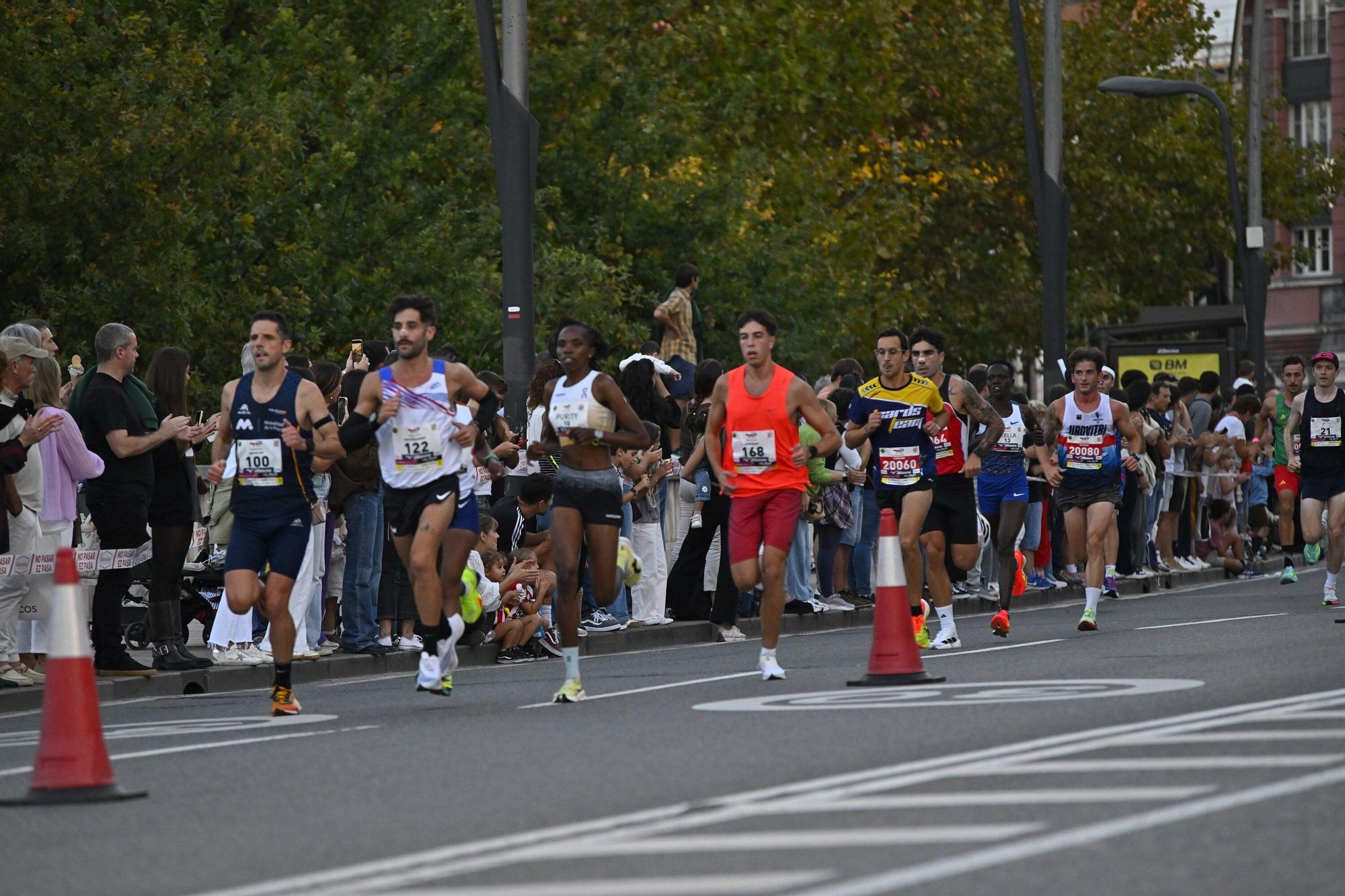 El Bilbao Night Marathon, en imágenes