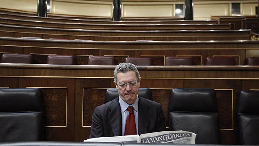 El Congreso finiquita los periódicos en papel y los sustituye por suscripciones en internet