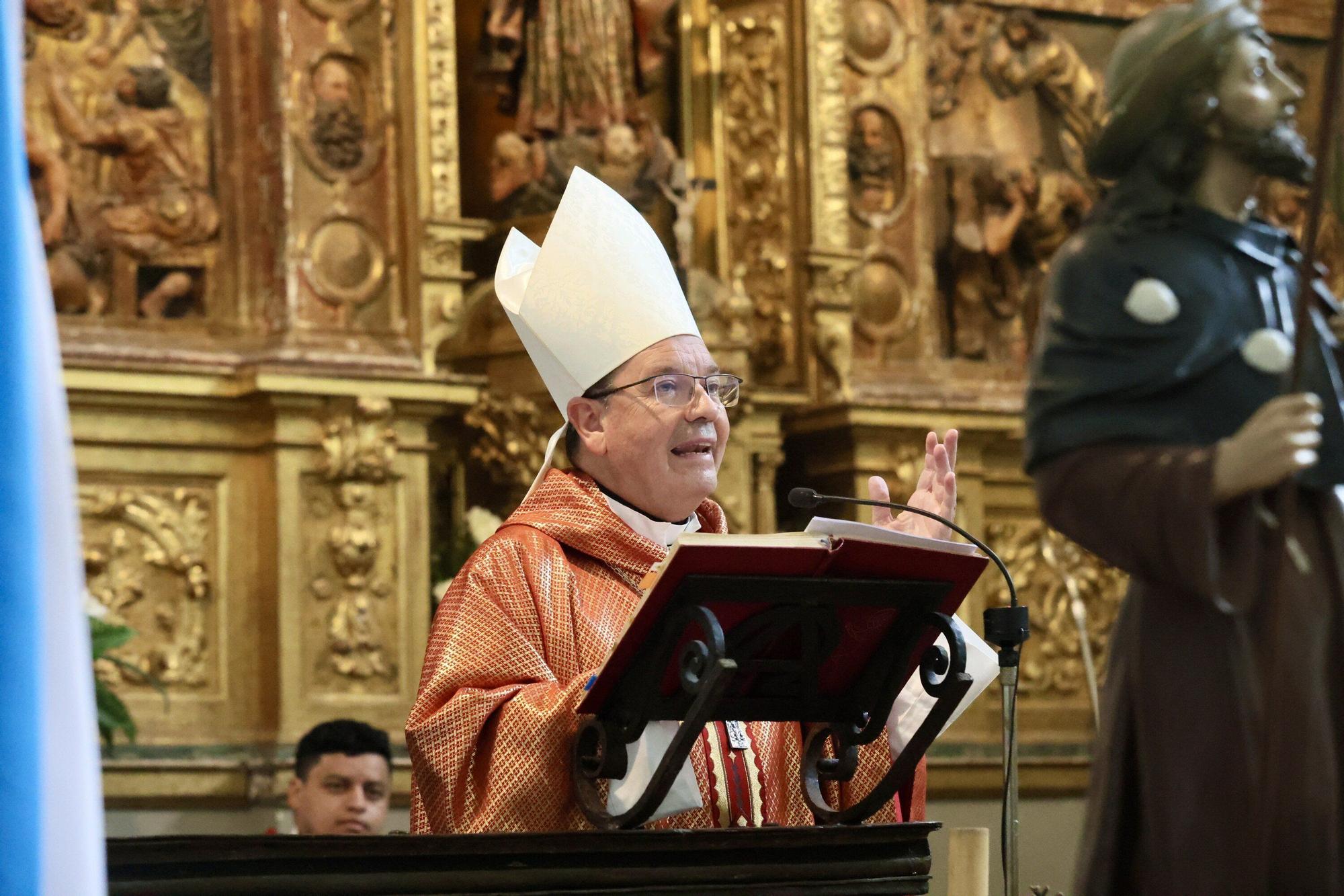 En imágenes: El Centro Gallego de Vitoria celebra Santiago