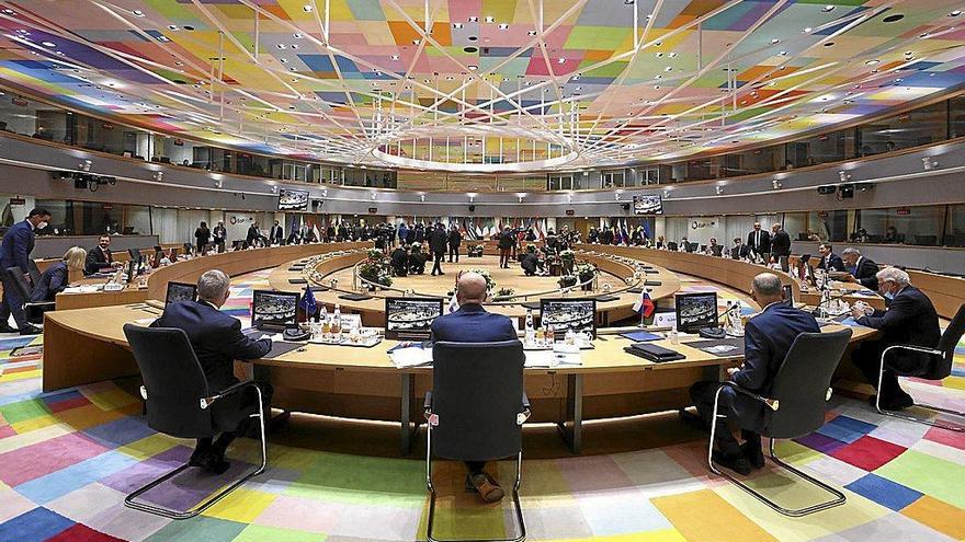 Los líderes de la UE amenazan a Rusia con sanciones “políticas y económicas”