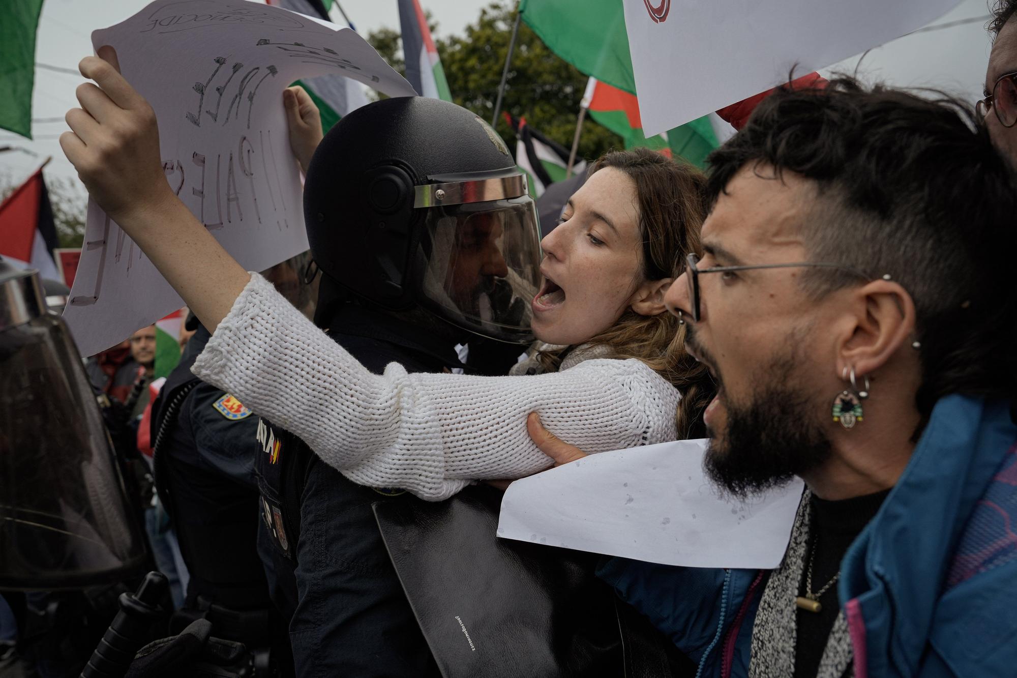 Israel arrastra a la Vuelta: de nuevo se corta una etapa