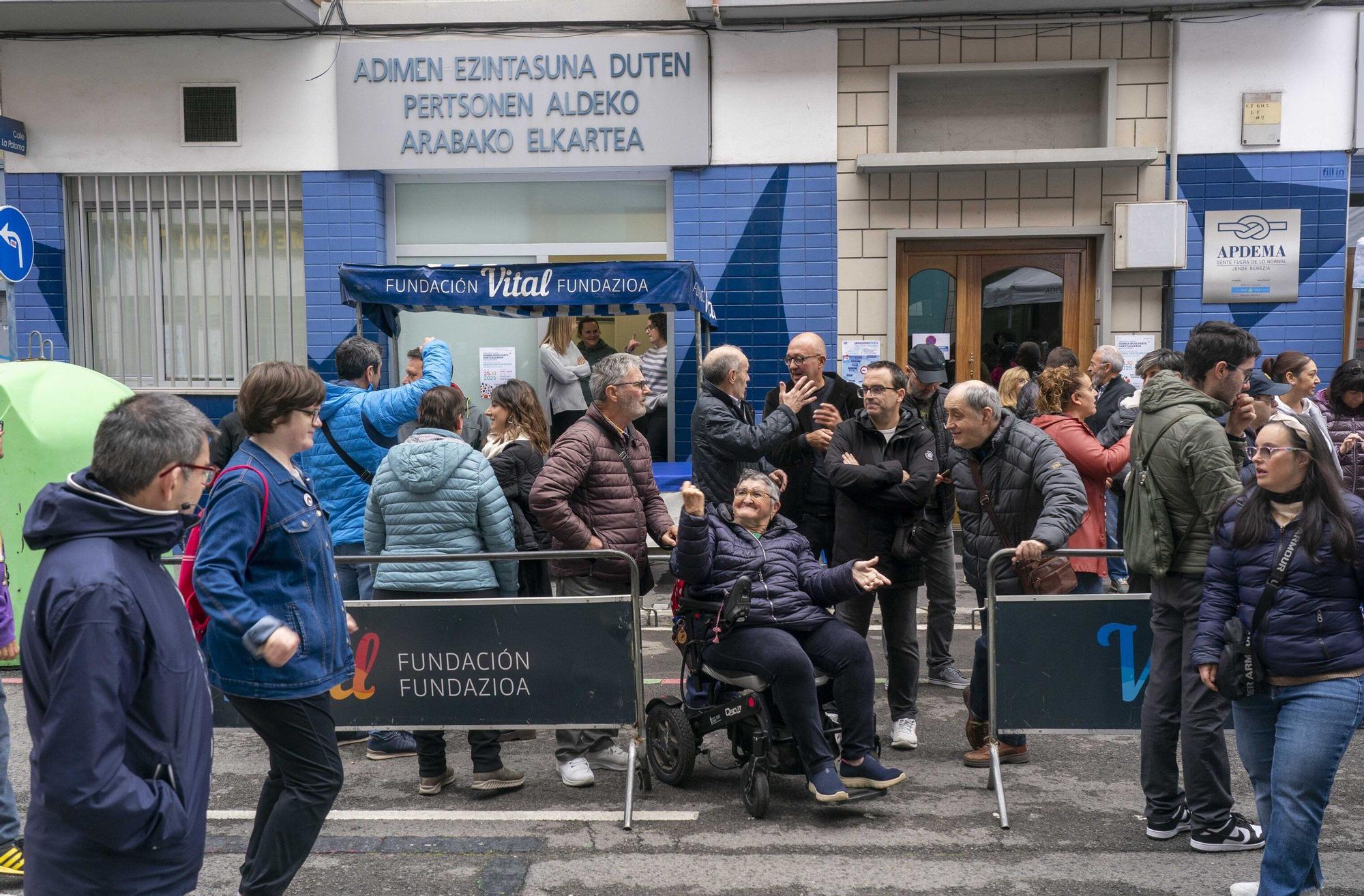 La inclusión se pinta en el mural de APDEMA