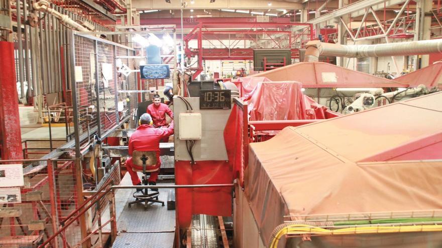 El "termómetro" de la economía vasca baja en abril por las exportaciones