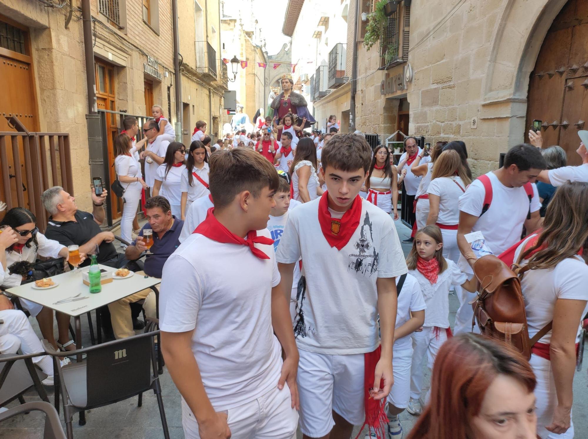 Fotos del cohete de fiestas de Viana 2025