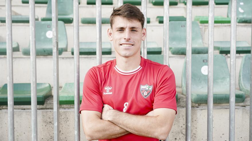 Mikel Zabala: “Me gustaría llegar  a Primera División”