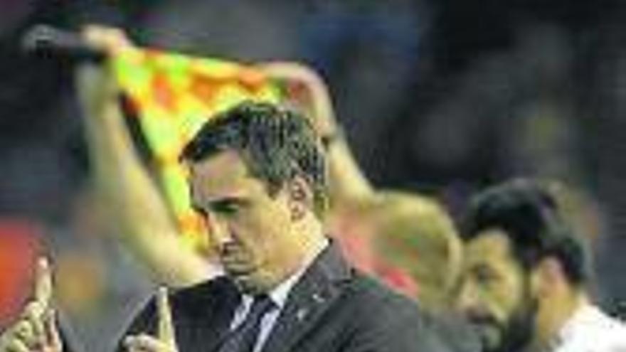 El Valencia pierde y cae a la Europa League