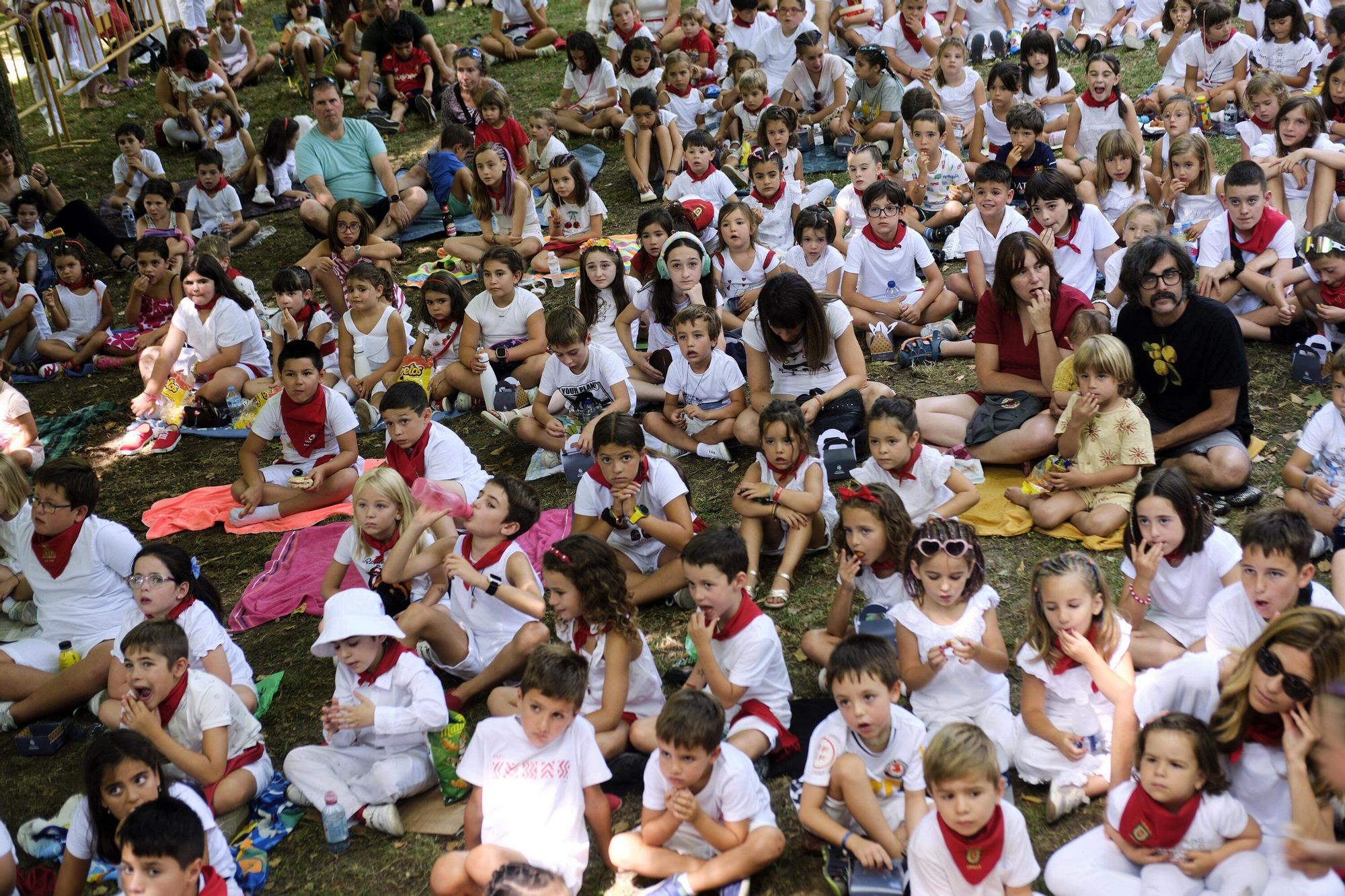 Gorgorito conquita los corazones de decenas de niños, como hace 70 años