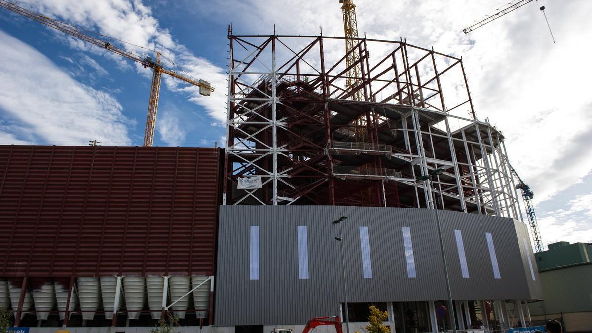 Obras de ampliación de la sede de Elmubas en Azpeitia.