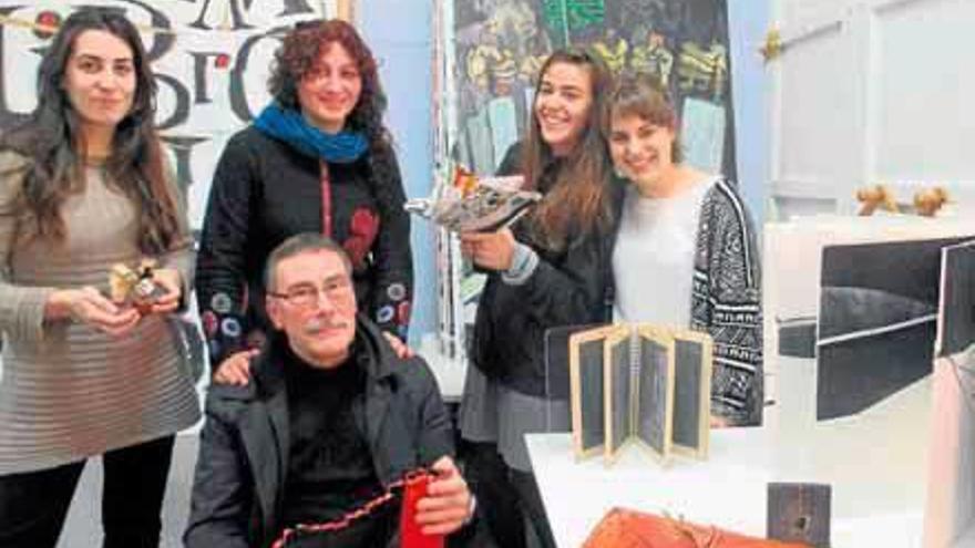 Ohiko liburuetatik haragoko artelanak