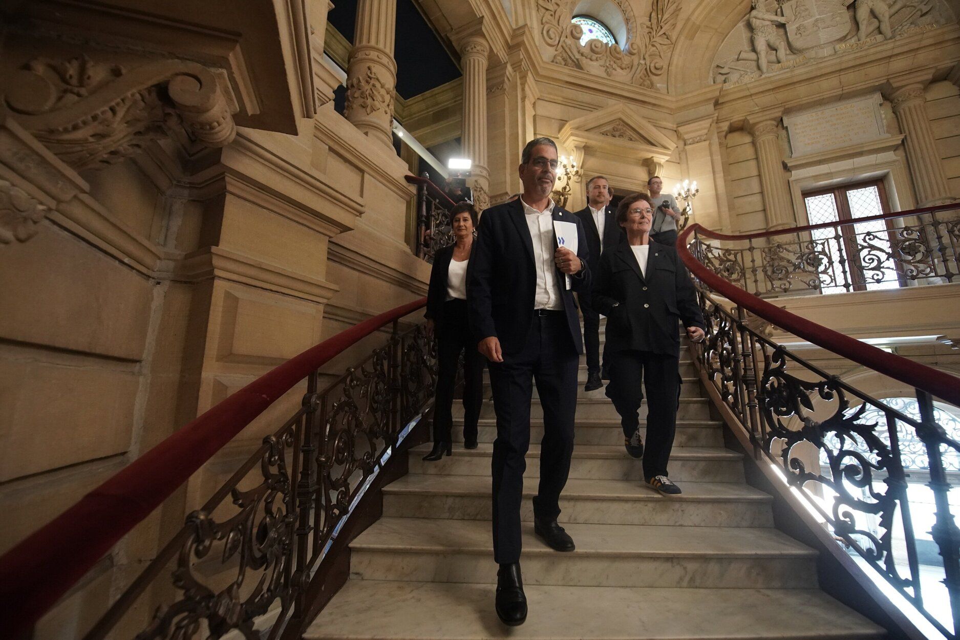 El alcalde de Donostia, Eneko Goia, tras la comparecencia en la que ha anunciado su adiós