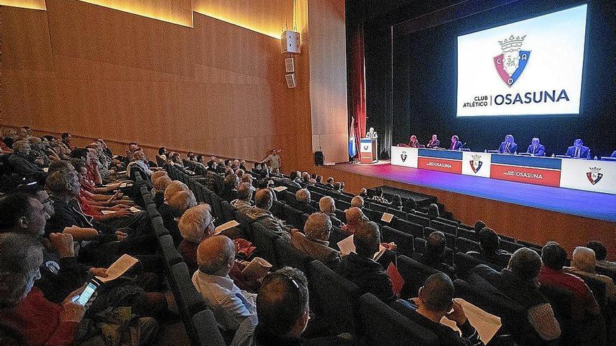 Imagen de la última asamblea de Osasuna, celebrada en octubre del año pasado en Baluarte. Foto: Mikel Saiz