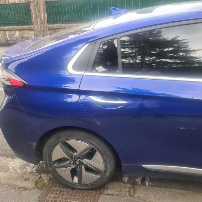 Vandalismo en la calle Gipuzkoa de Vitoria