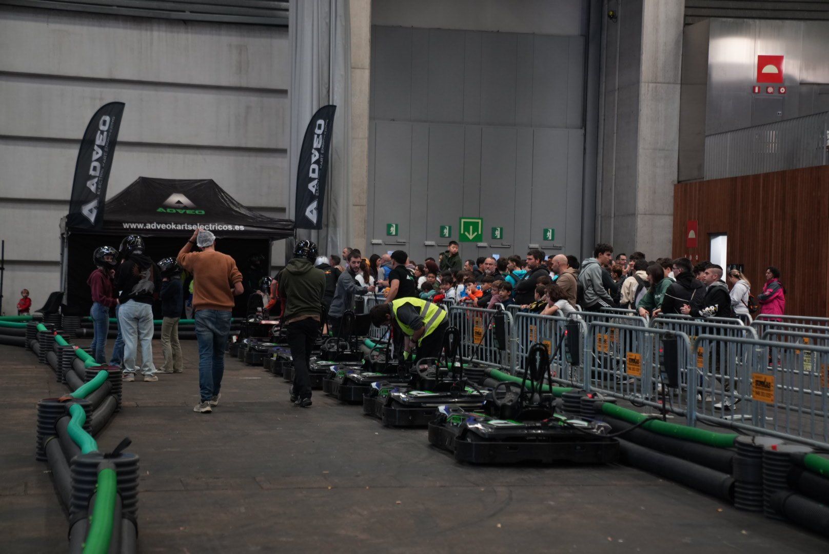 En imágenes: el PIN abre sus puertas en Barakaldo