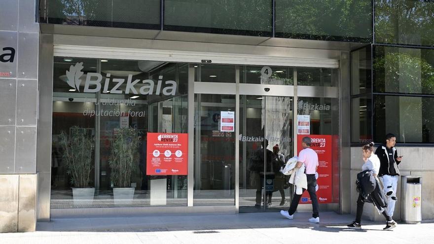 La Diputación defiende que el traslado de la zornotzarra Marilu, con síndrome de Down, a un centro para mayores responde a criterios técnicos