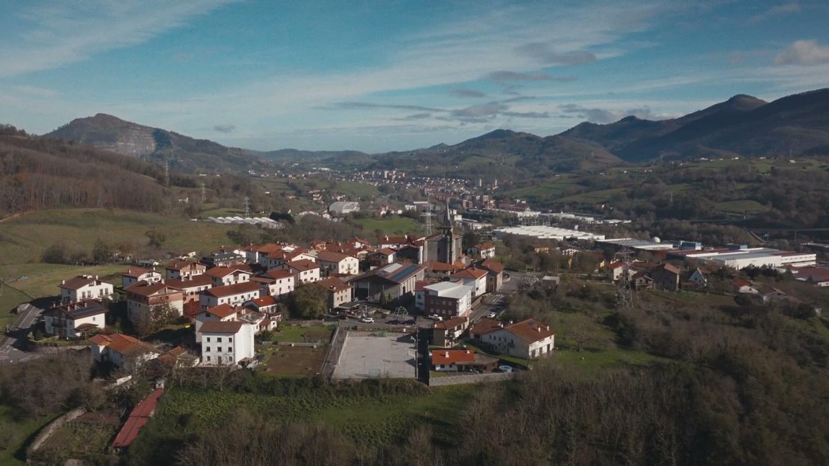 Axeri Dantza   Trailerra (insta eta internet) (1) (1)   frame at 0m45s