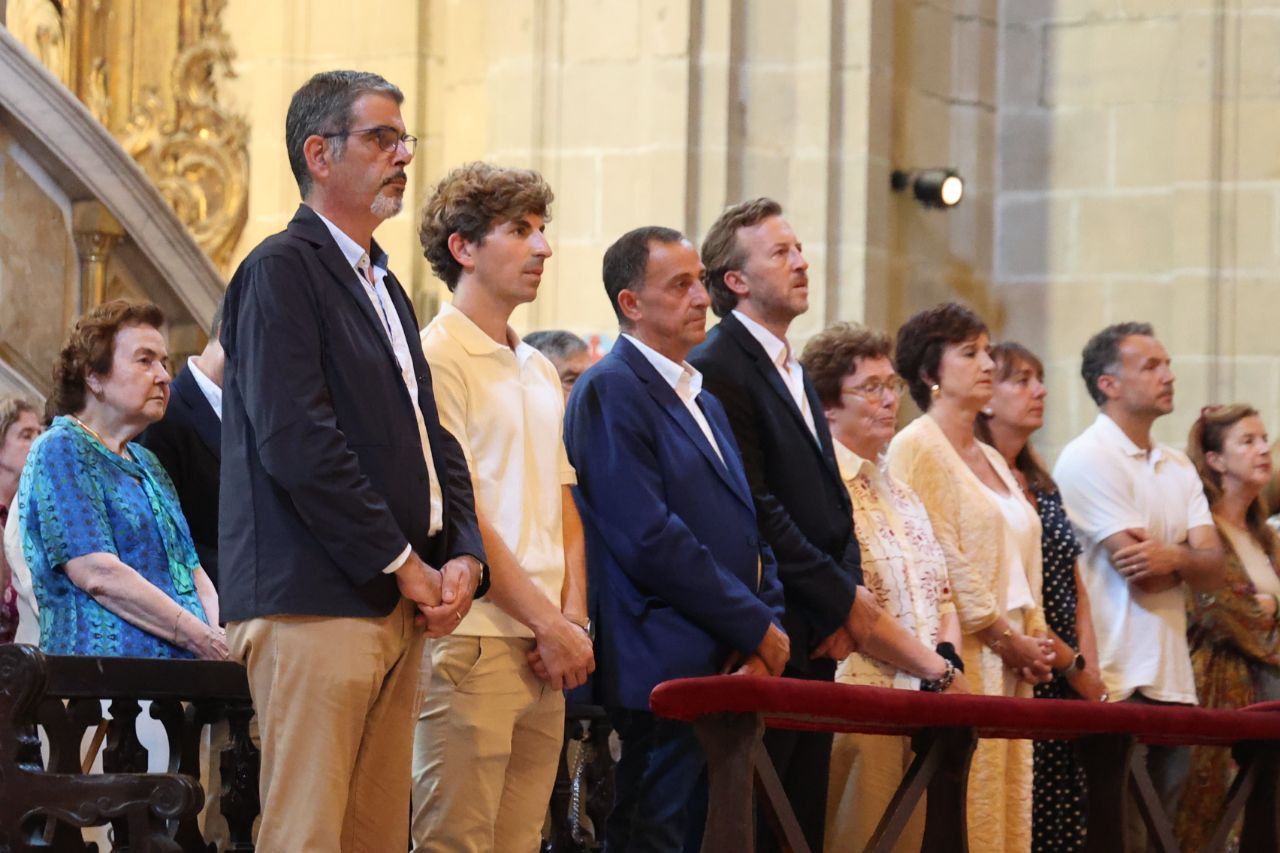 La misa de La Salve, en imágenes