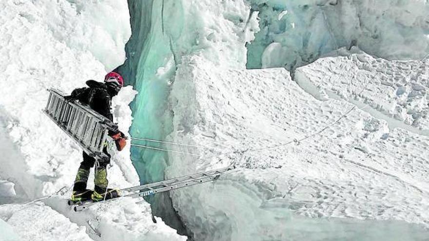 Txikon ya está a 6.000 metros