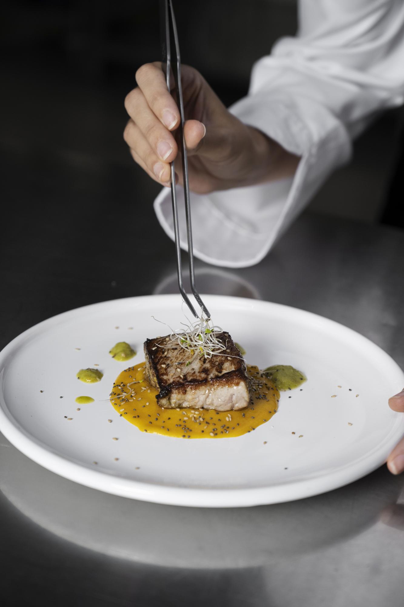 Una alergia o intolerancia implica rehacer recetas, modificar fondos y salsas...