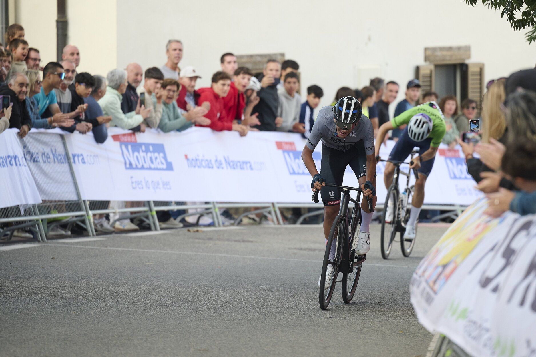 Imágenes de la tercera etapa de la Vuelta a Pamplona