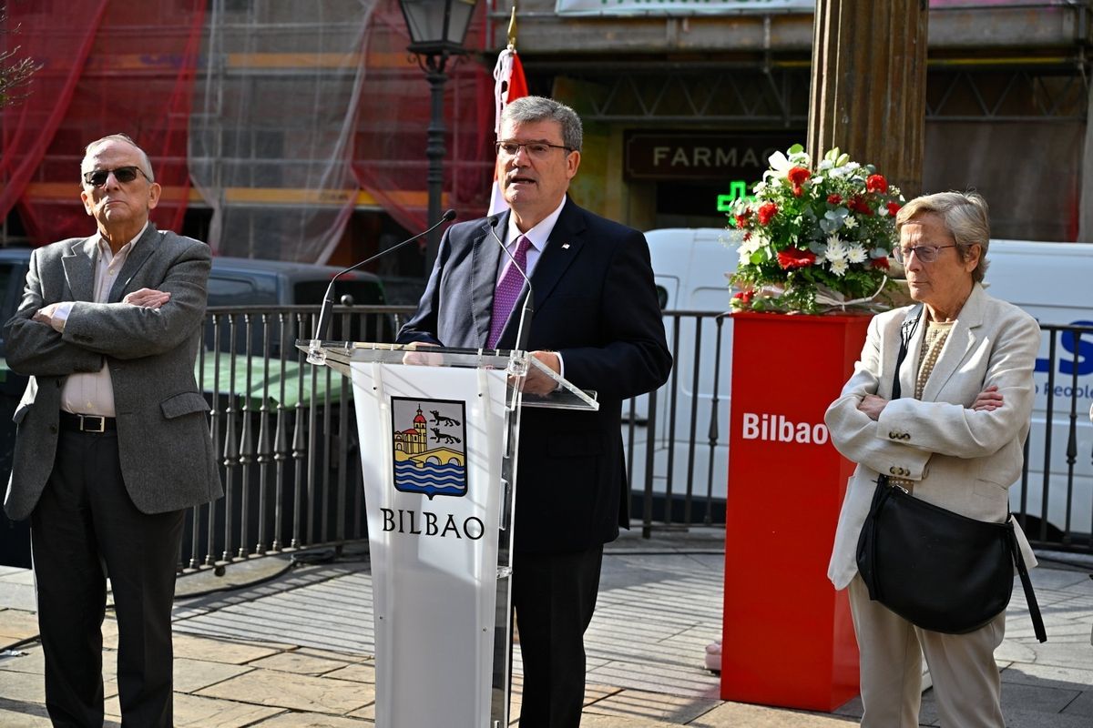 Bilbao recuerda en el homenaje a Unamuno su defensa de "la libertad y la dignidad humana"