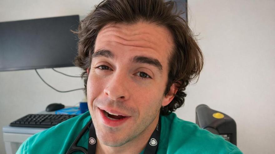 El cardiólogo Aurelio Rojas rompe el mito sobre los huevos: "Puedes comer uno al día"