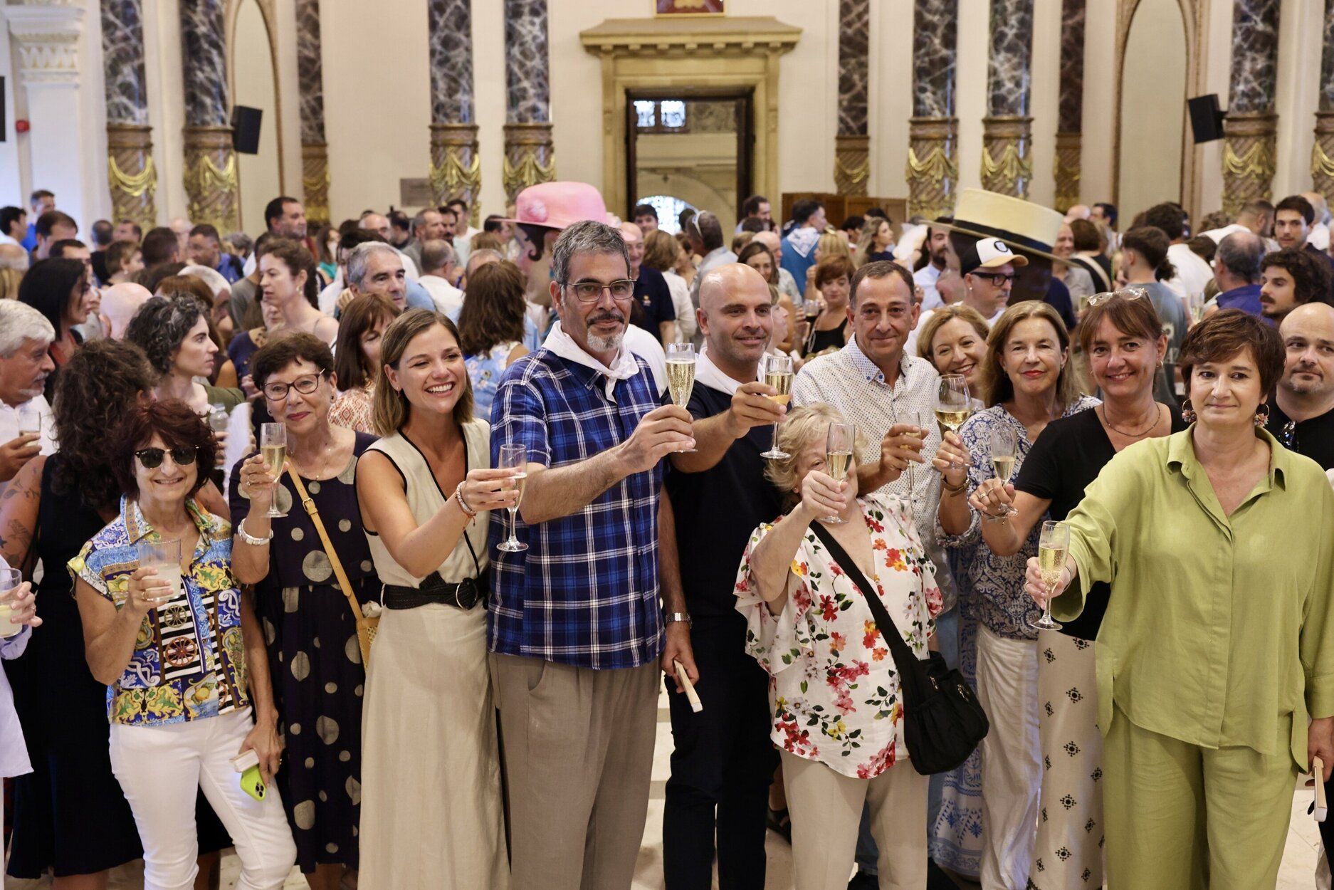 Goia recibe a las autoridades y agentes sociales