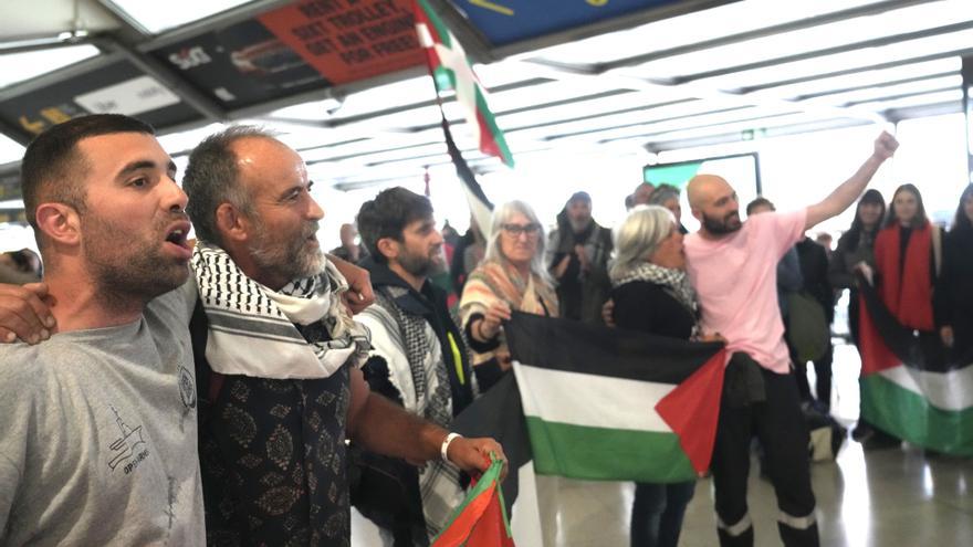 Denuncian "brutales torturas" de Israel contra los activistas de la Flotilla que siguen secuestrados