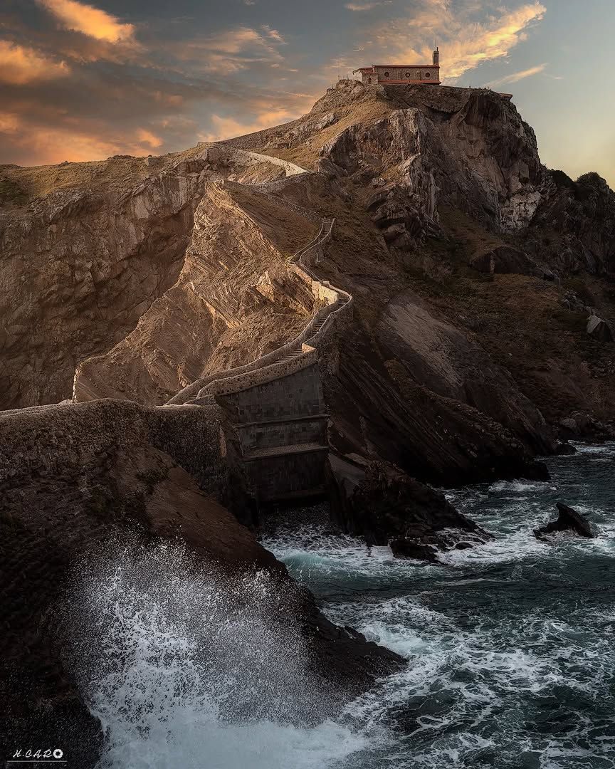 Seleccionadas País Vasco MRF 2025 - San Juan de Gaztelugatxe (Vizcaya) - Héctor Caro.jpg