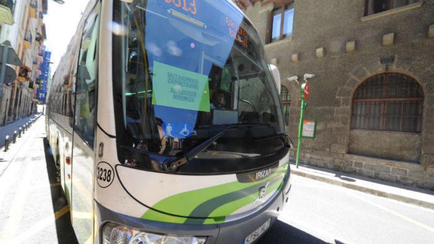 Trabajadores de Bizkaibus siguen mañana con los paros