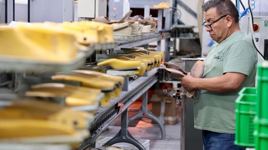 El absentismo laboral en el Estado español cerró 2025 en el 7,68%, máximo histórico, según Adecco