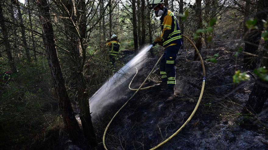 Estabilizado el incendio de Valdizarbe, donde continúan las labores de extinción esta mañana