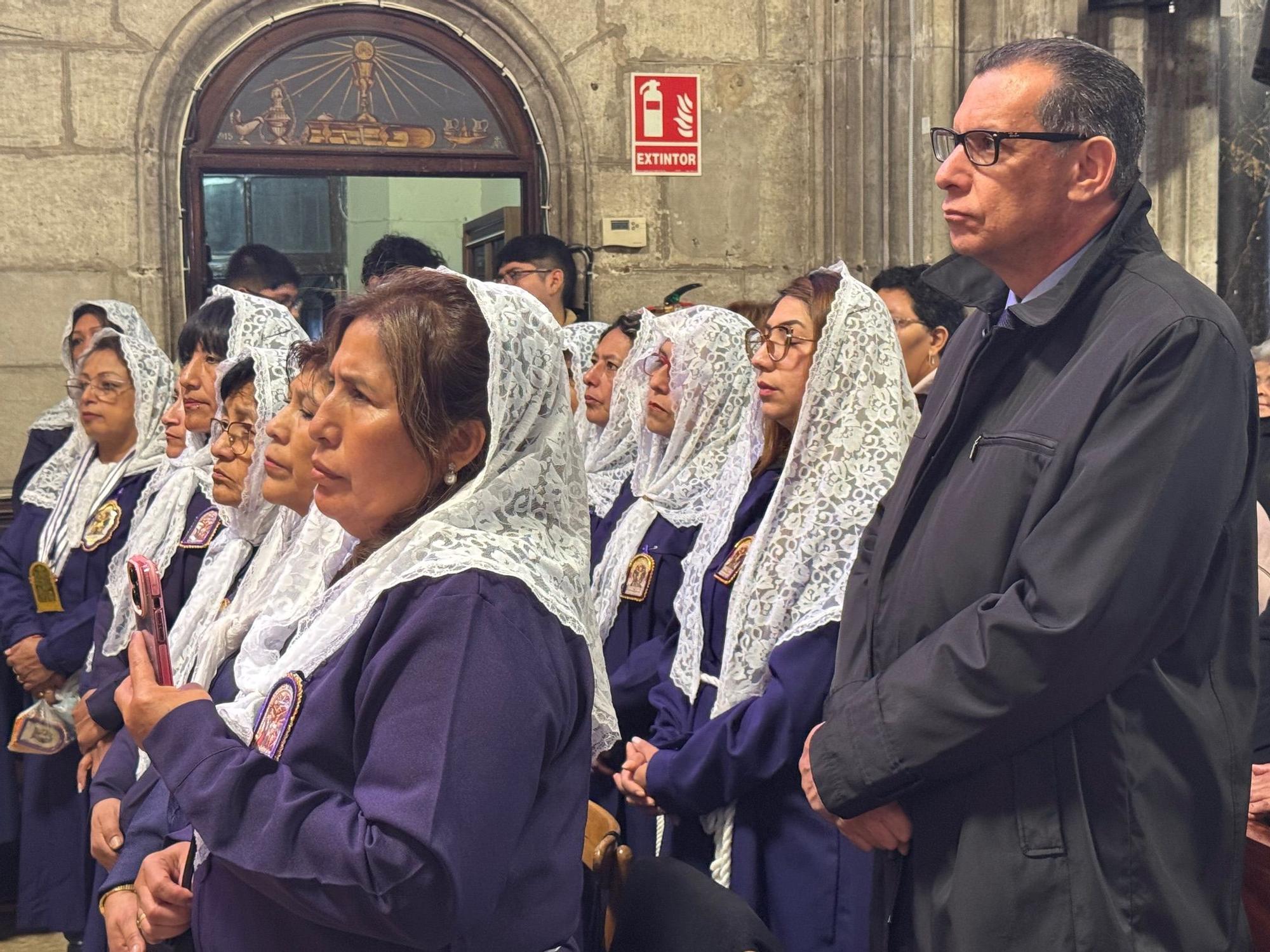 En imágenes: Procesión peruana por Vitoria en honor al patrón de Perú