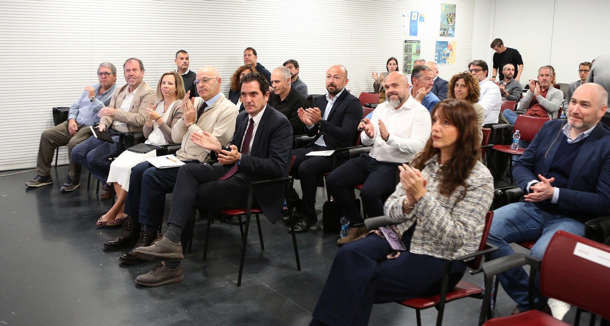 Fotos del Foro Hiria de la rehabilitación en Navarra
