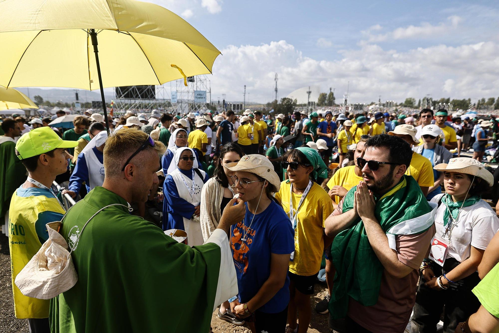 El papa León XIV despide el Jubileo de la Juventud