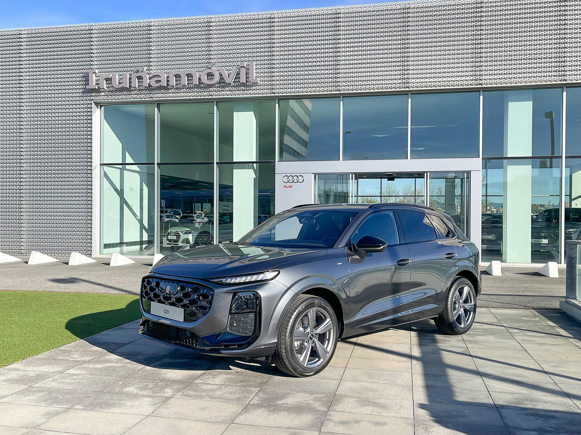 Audi-Q3-SUV e-hybrid, en Iruñamovil