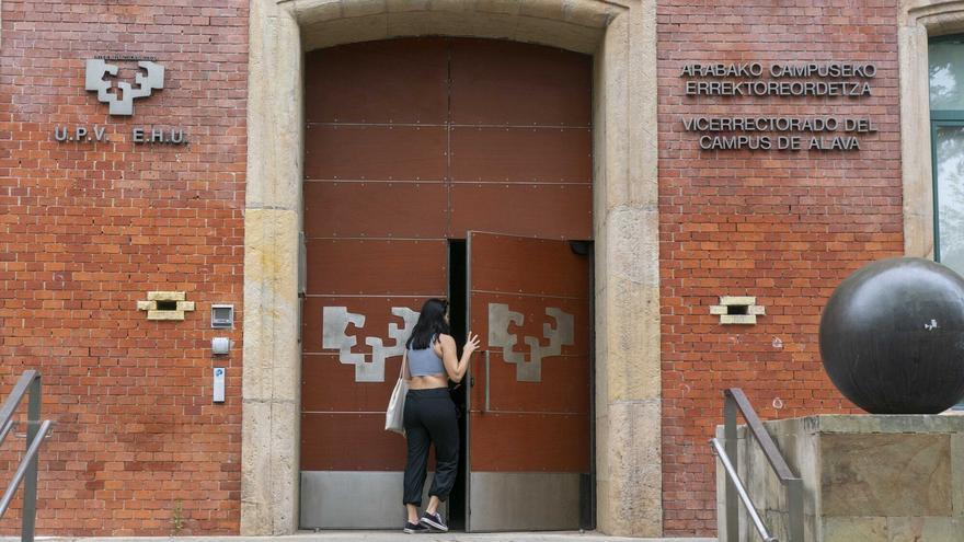 Kutxabank cederá locales del Vicerrectorado para el nuevo servicio de cuidado integral de la EHU en Álava