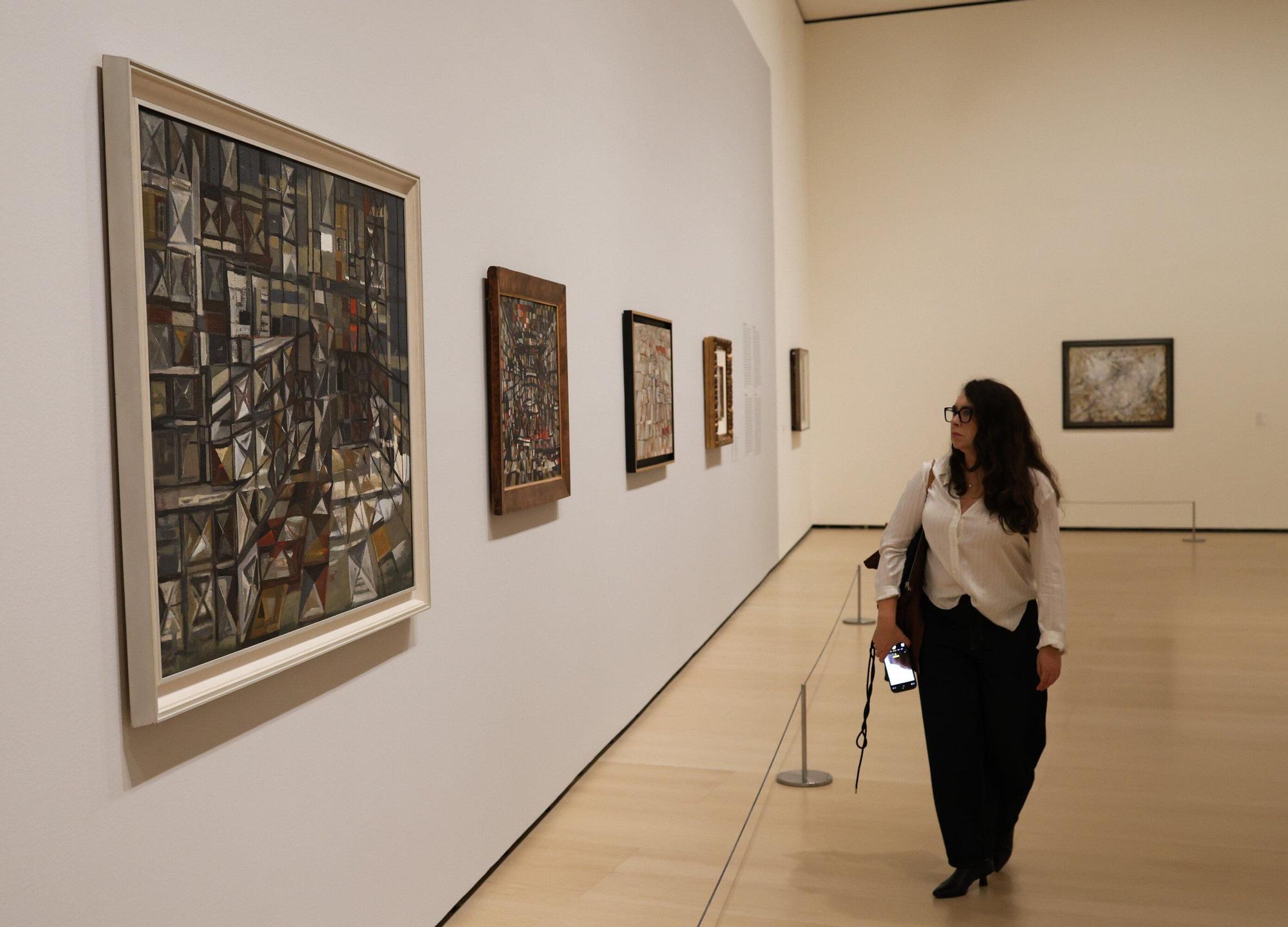 En imágenes: Los ritmos cromáticos y las perspectivas fragmentadas de Maria Helena Vieira da Silva llegan al Museo Guggenheim