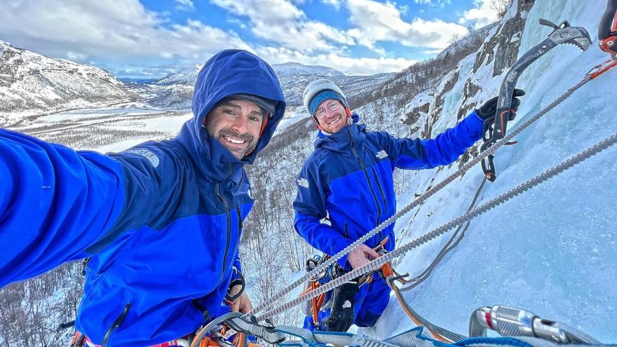 Los hermanos Pou dominan el hielo noruego